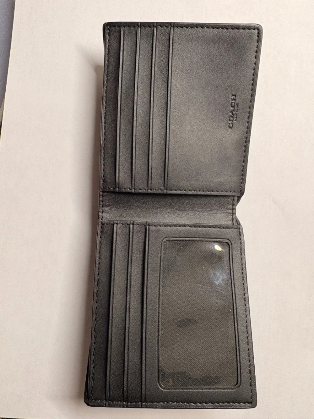 Coach Id Billfold Wallet In Signature Canvas Gunmetal/Charcoal/Black